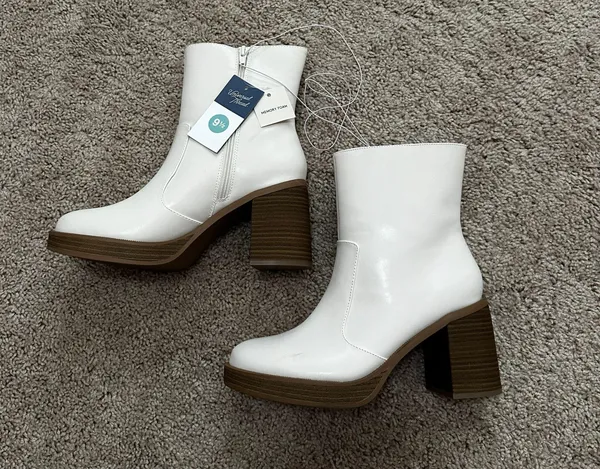 Target White Boots - Image 2