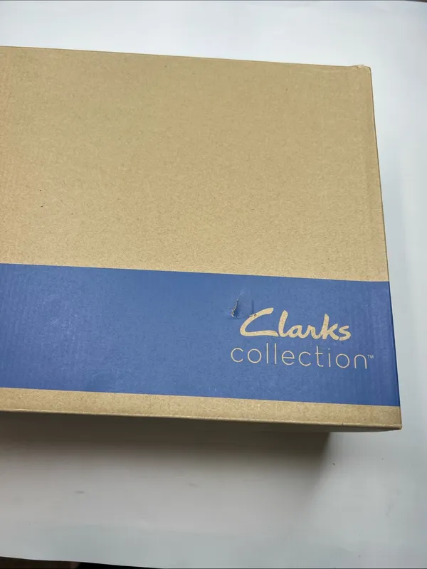Clarks Women's Collection Lileigh Charm Boots Size 8M Black Leather - Image 5