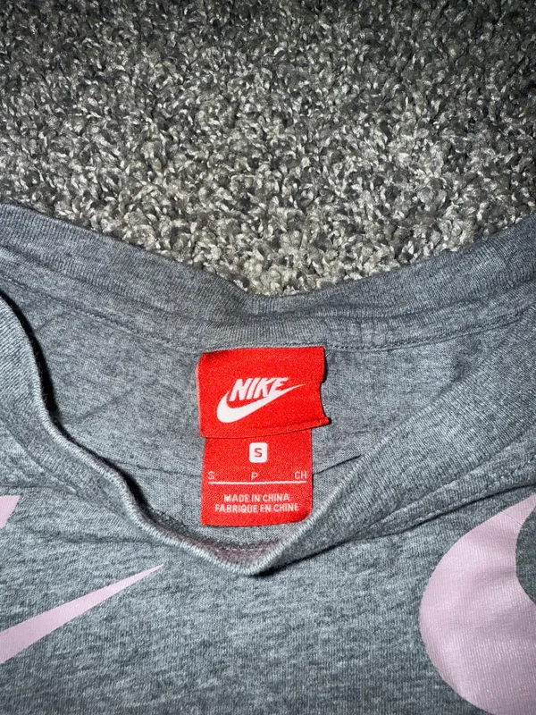 Nike Cropped - Image 3