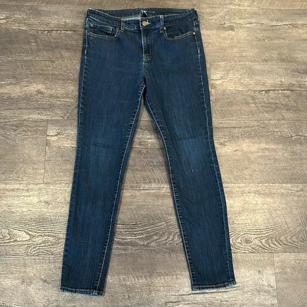GAP‎ 12 Dark Wash Skinny Jean - Image 2