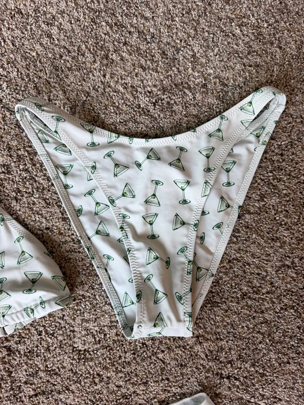 Martini bikini set with skirt - Image 3