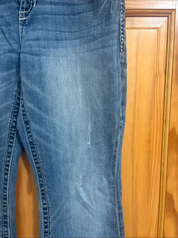 Maurices Size 12 Vintage Y2K Bootcut Jeans - Image 2
