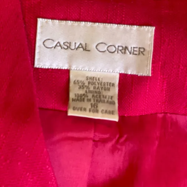 Vintage Casual Corner Fuchsia Short Sleeve Blazer Jacket Gold Buttons - Image 3
