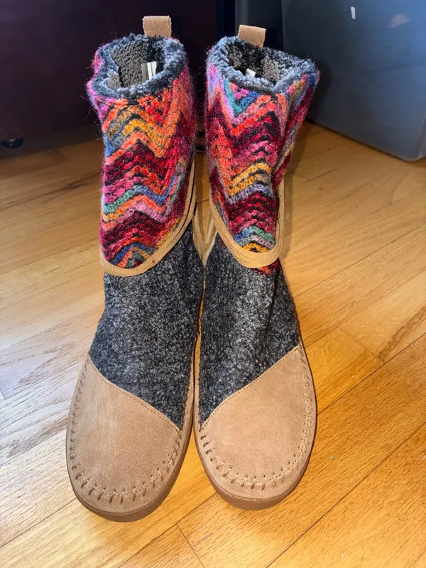 Cozy Multicolor Chevron Knit Tom’s Ankle Boots - Women - Image 2
