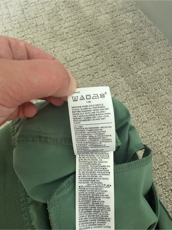 Athleta Vienna Cargo Pants Women 12 Vineyard Green Utility Hiking Travel Stretch - Image 10