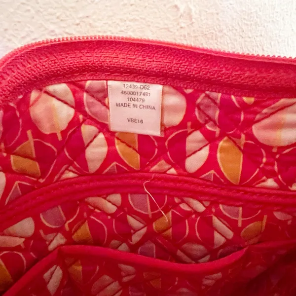 Vera Bradley red quilted crossbody - Image 12