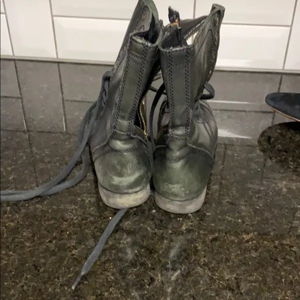 Steve Madden combat boots - Image 4