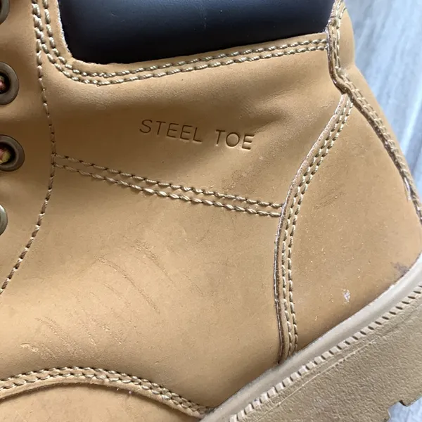 Brahma steel toe boots - Image 10