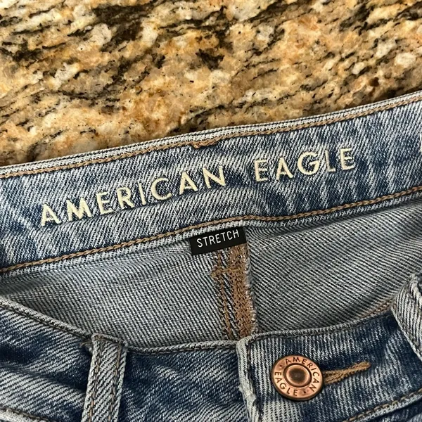 American Eagle Strigid Ripped Mom Jean Straight Leg Distressed High Rise Festival Womens 00R - Image 9
