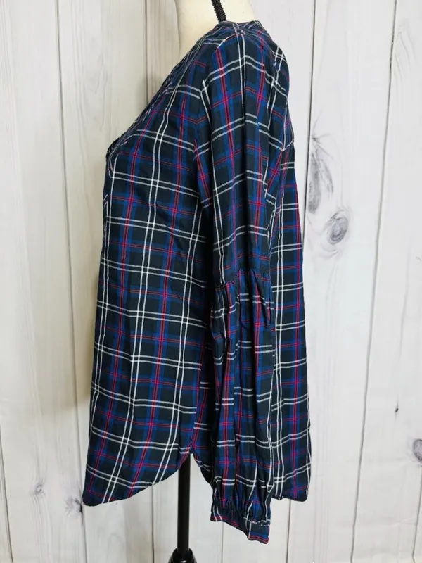 Ann Taylor Loft Plaid Tunic Blouse Women's Sz M V-Neck Black Blue Red - Image 4