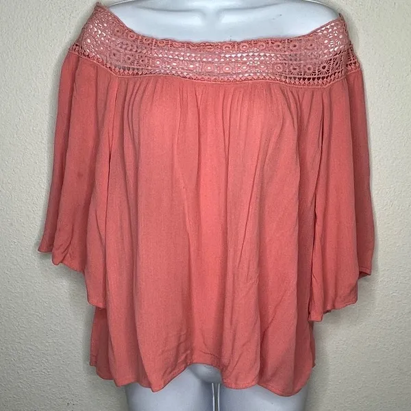 Designer Off Shoulder Top Size M - Image 3