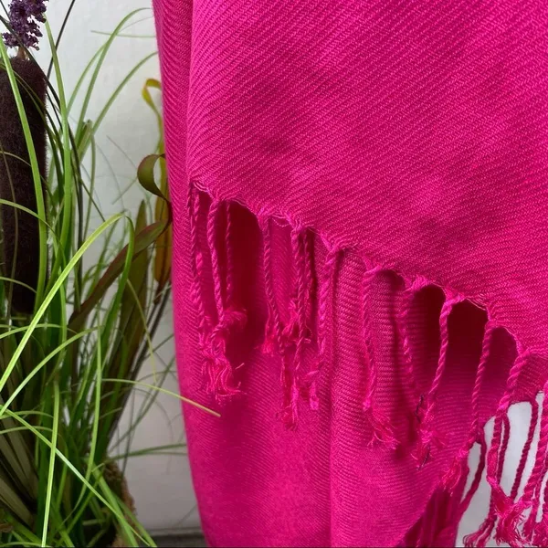 Pashmina Hot Pink Rectangular Thin Knit Scarve Scarf - Image 4