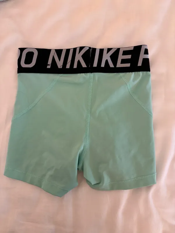 Nike pros  - Image 5