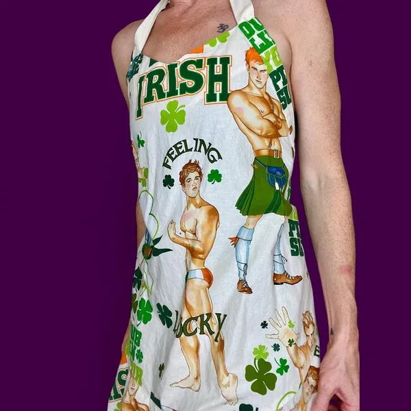 Handmade Irish St. Patrick’s Day Feeling Lucky Hot Men Kitchen Apron - Image 8