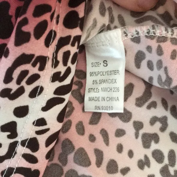 New Animal Print Chemise Pajama Gown Very Stretchy Soft and Comfy Size Small - Image 5