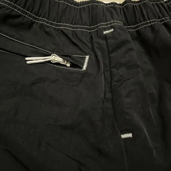 Nike Athletic Shorts Loose Fit High Rise Womens Medium Black DM6752-010 - Image 6