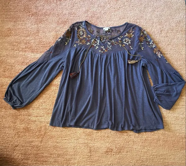 Sundance Embroidered Mesh Boho Tunic Top Size M Blue Balloon Sleeve - Image 3