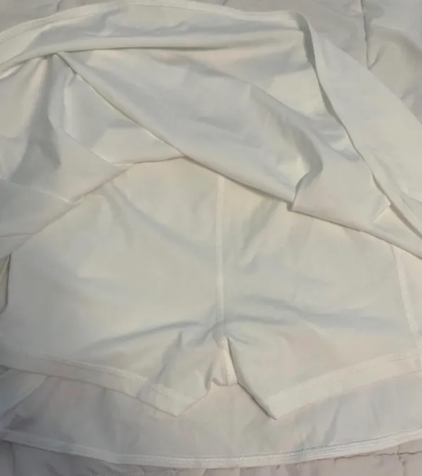 Gilly Hicks Skirt Active - Image 3