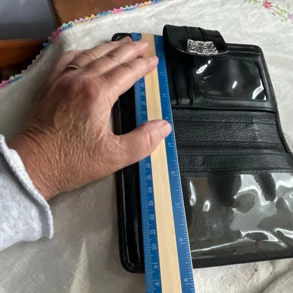 VTG Brighton black leather wallet. - Image 11