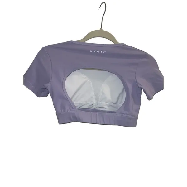 ✨NVGTN Lilac Open Back Sz Small Tee✨ - Image 4