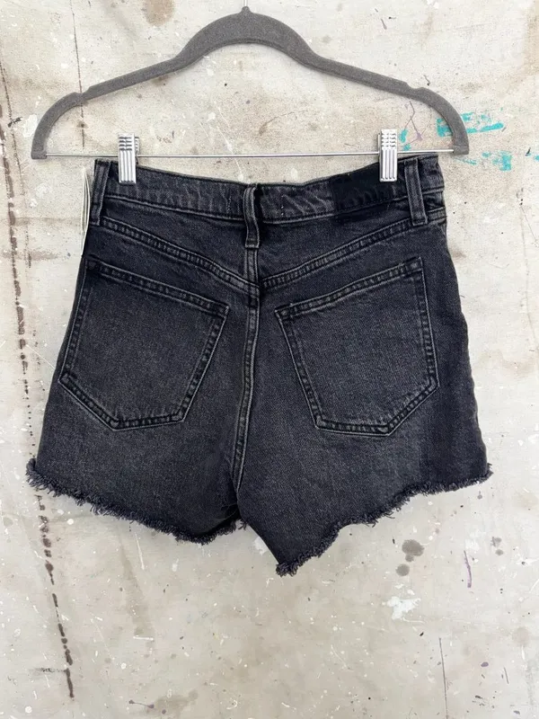 Abercrombie the 90s Relaxed High Rise Cutoff Short - Image 4