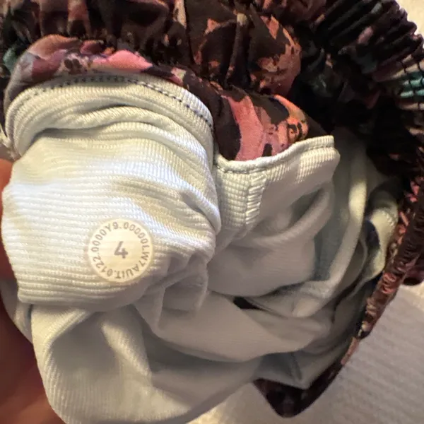 Lululemon Hotty Hot Printed Short 4” 4 - Image 2