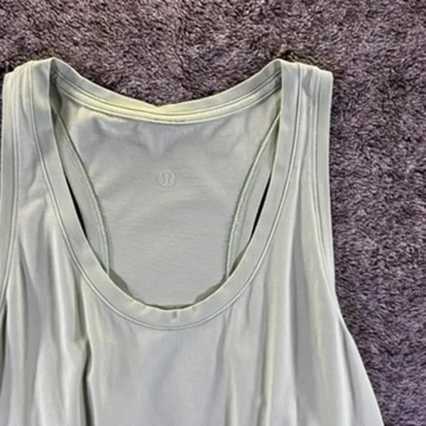 Lululemon Love Tank Women's 8 Green - Image 3
