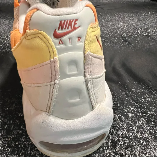 Womens 6.5 Nike Air Max 95 Forward Orange/White/Yellow Gradient Sneakers - Image 10