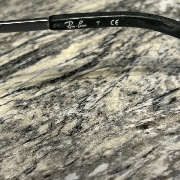 Ray-Ban Women’s Black Frame Glasses with Brown Case FRAME AND CASE ONLY - Image 9