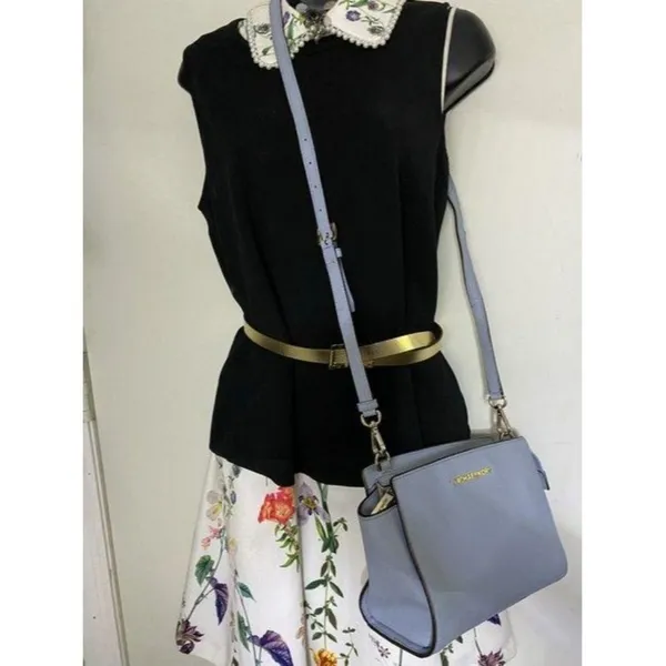 michael kors small blue cross body bag - Image 6