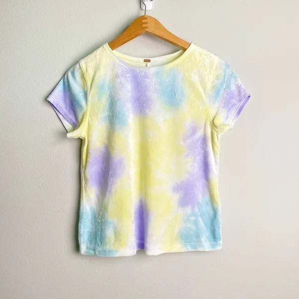 NWT FREE PEOPLE Bright Eyes Yellow Tie-Dye Velvet Tee size S - Image 2