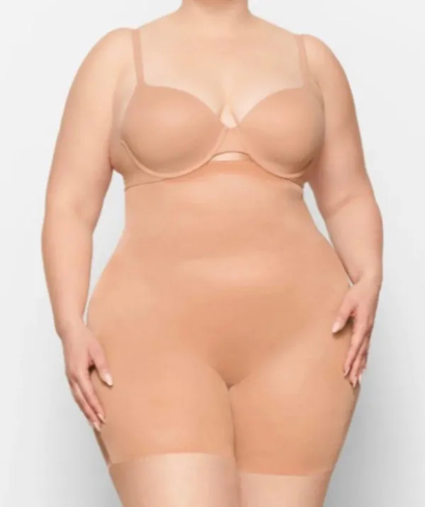 Barely There Mid Thigh Short - Image 5