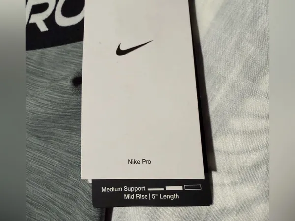 Nike Grey Heather Pro Compression women Shorts - Image 4