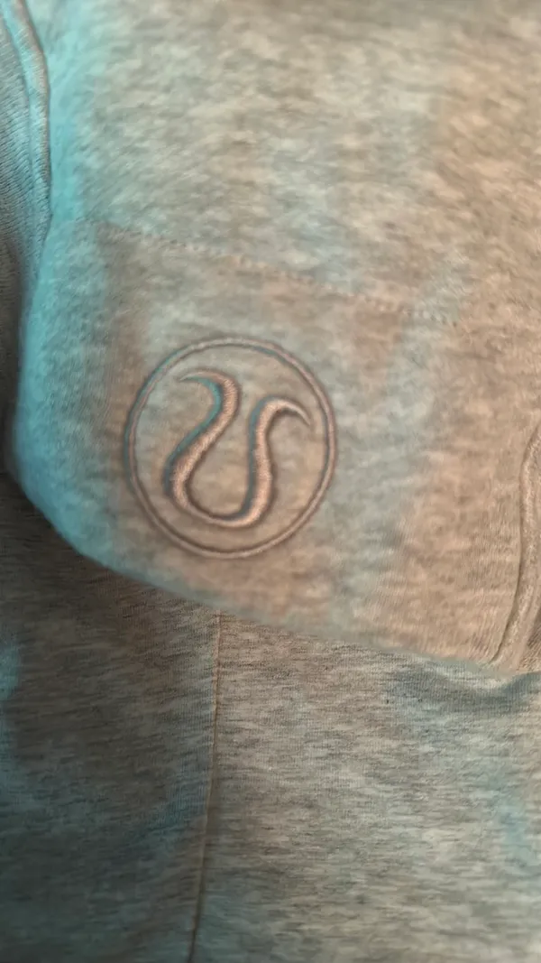 Cropped Lululemon Zip-Up - Image 4