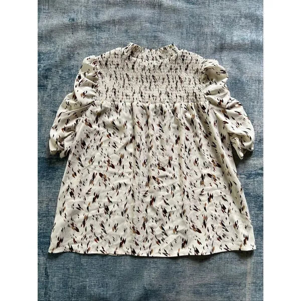 THML Cream Tan Brown Feather Not In My Cap Ruched Half Sleeve Blouse Medium - Image 3