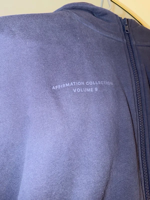 Comfrt Hoodie - Image 4