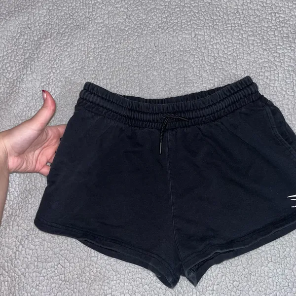 Gymshark Shorts - Image 3