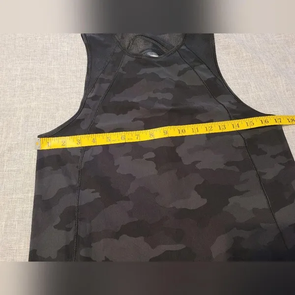 Camo tank top - Image 4