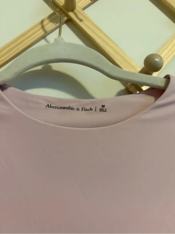 Abercrombie & Fitch Baby Pink Bodysuit size Medium - Image 4