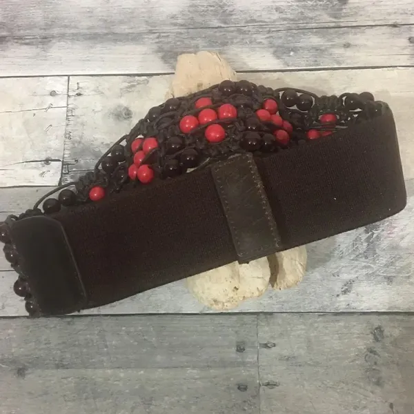 Beaded leather crochet stretch snap belt Medium - Image 2