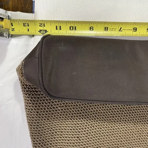 The Sak Woven Crochet Hobo Shoulder Bag Brown Leather Trim Zip Top - Image 4
