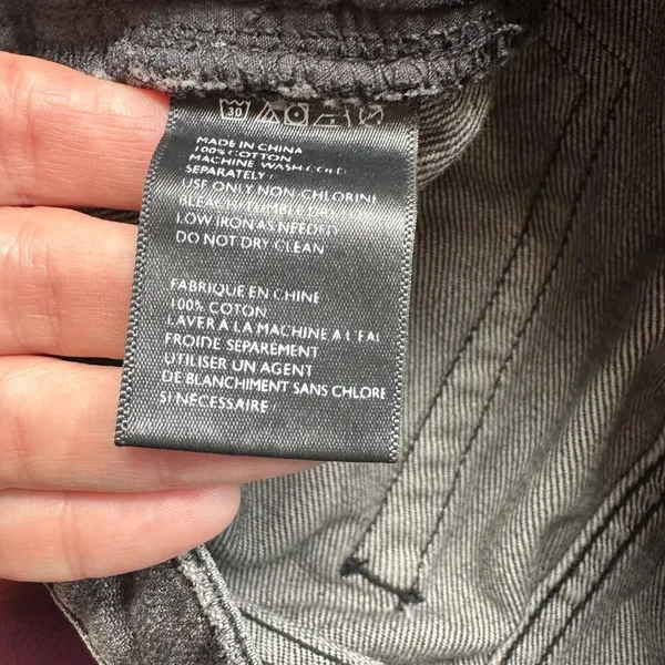 URBAN OUTFITTERS BDG Grey Black Denim Distressed Jean Mini Skirt Size small - Image 10