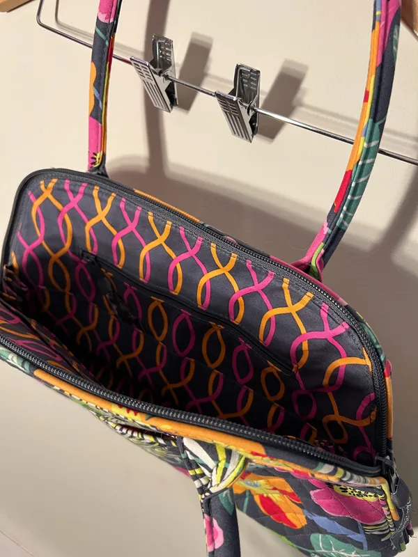 Summer tone paisley pattern Vera Bradley shoulder tote - Image 3
