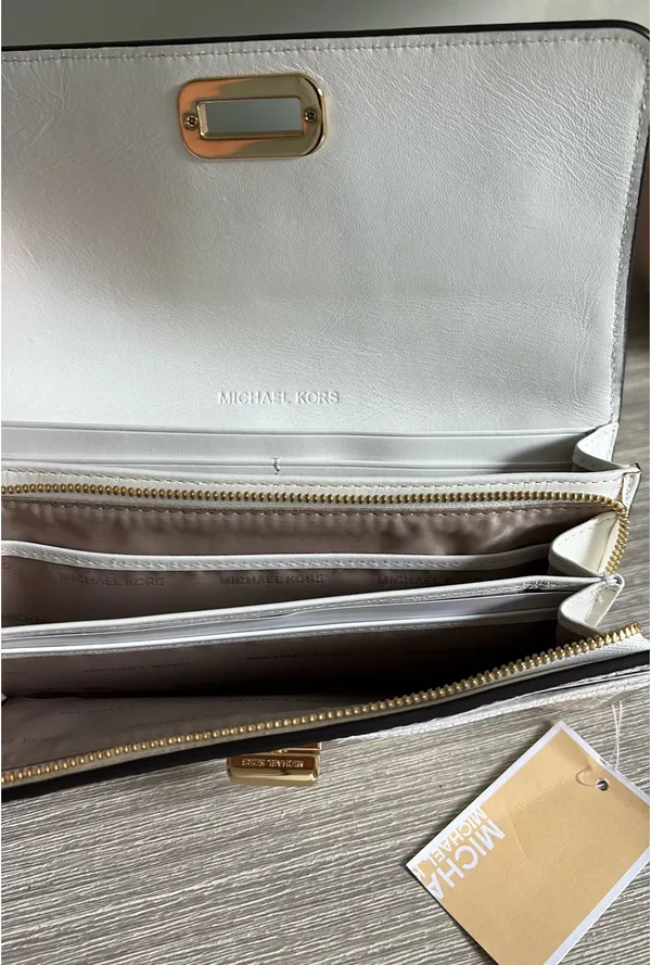 Michael Kors Wallet White - Image 2