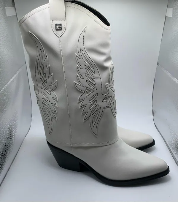 NWB Guess Raegan Fold-Over Cowboy Boots western white size 9 M cowgirl - Image 7