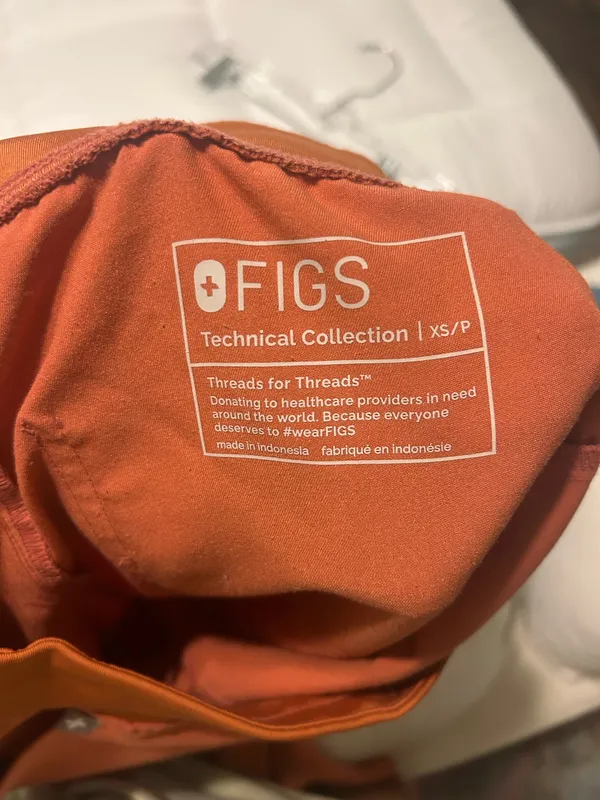 FIGS Scrub Pants - Image 3