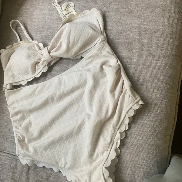 EastElegant Back Tied Maternity One Piece Swimwear - Image 8
