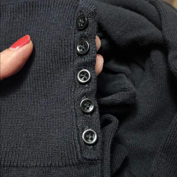 Forever 21 tunic V neck sweater          #1 - Image 3