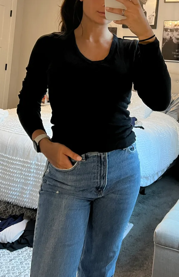 Gap Black  V Neck Long Sleeve - Image 2