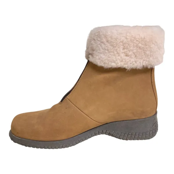 La Canadienne Evitta Genuine Shearling-Lined Waterproof Bootie Size 9.5M - Image 13